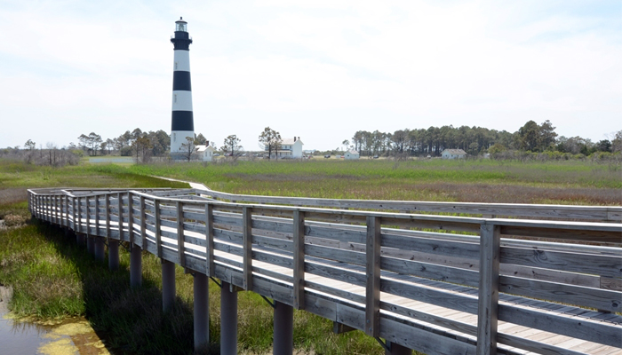 top 10 selfie spots - bodie island lighthouse